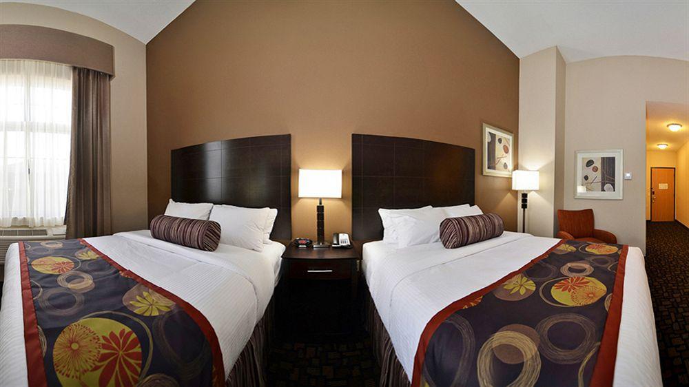 Best Western Plover-Stevens Point Hotel & Conference Center Exterior photo